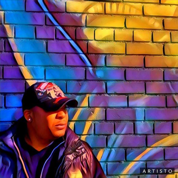 Meet your Posher, Juancarlos - Picture 1 of 1